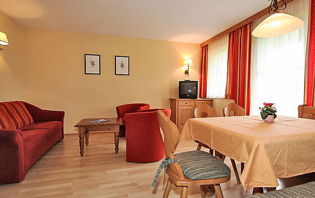 Hofresidenz - Photo 2