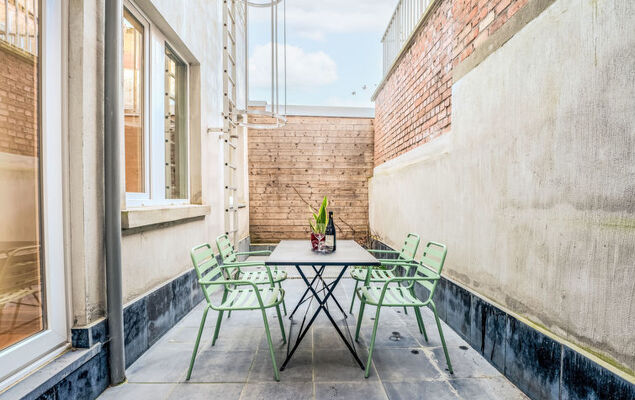 Out of office - Photo 26