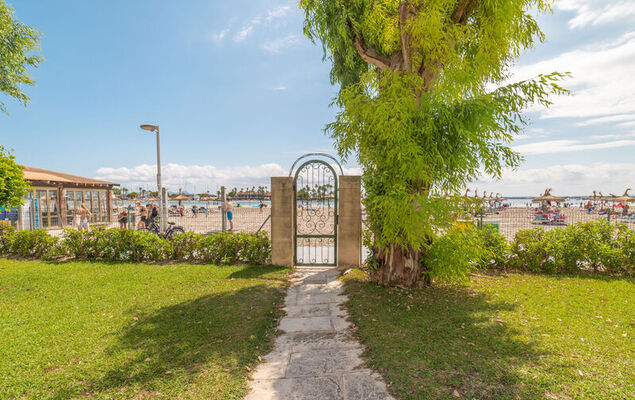 Carabela Front Beach & Pool - Photo 24